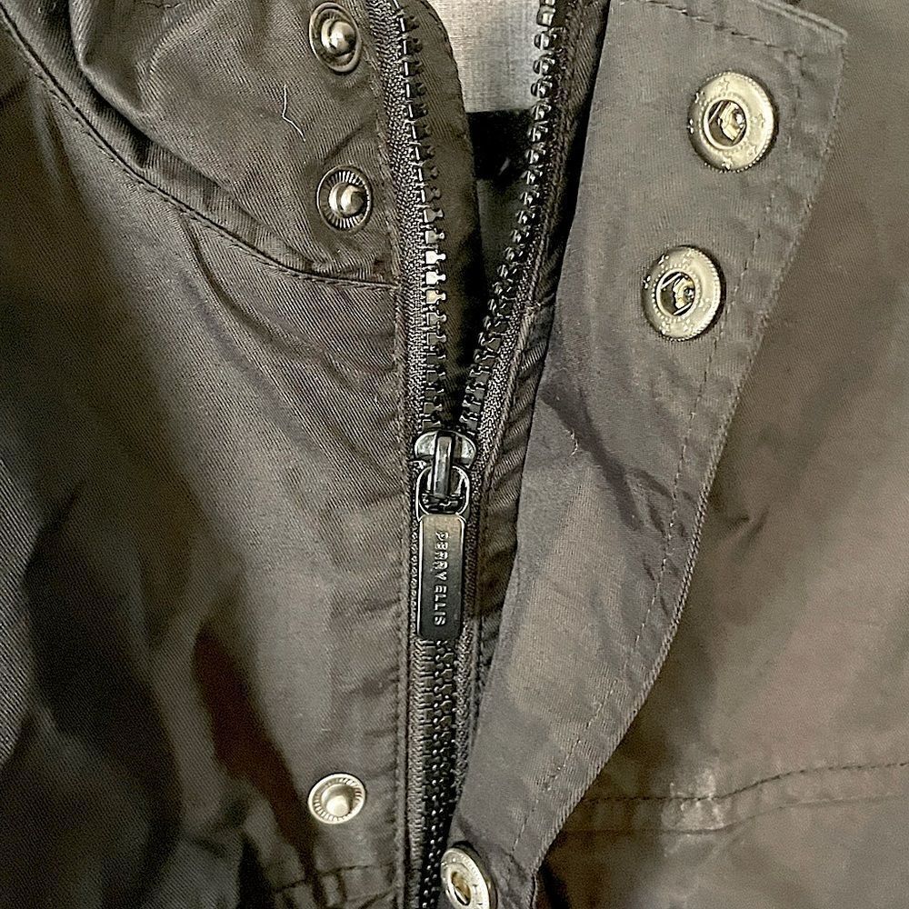 Perry Ellis Black Jacket. Size Large. - Picture 3 of 4